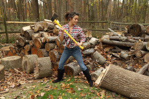 Daisy Haze in Lumberjill