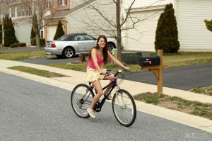 Shyla Jennings in Pro Cyclist