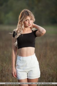 MetArt model Shelby in Presenting Shelby by Maksim Smirnov