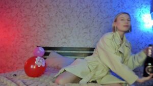 Hot Russian Birthday Naked Oil Show Masturbation